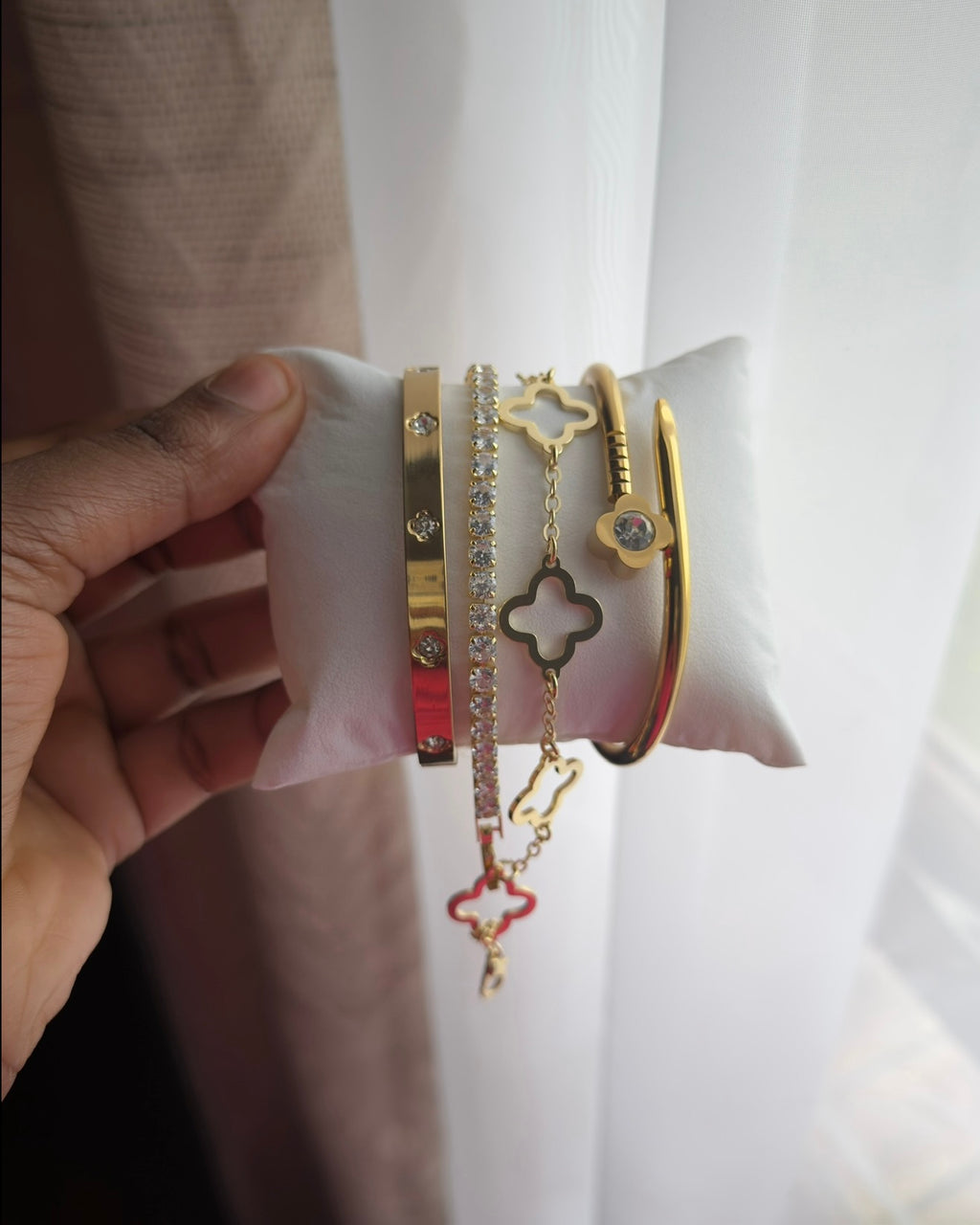 5 Motif Clover Stack