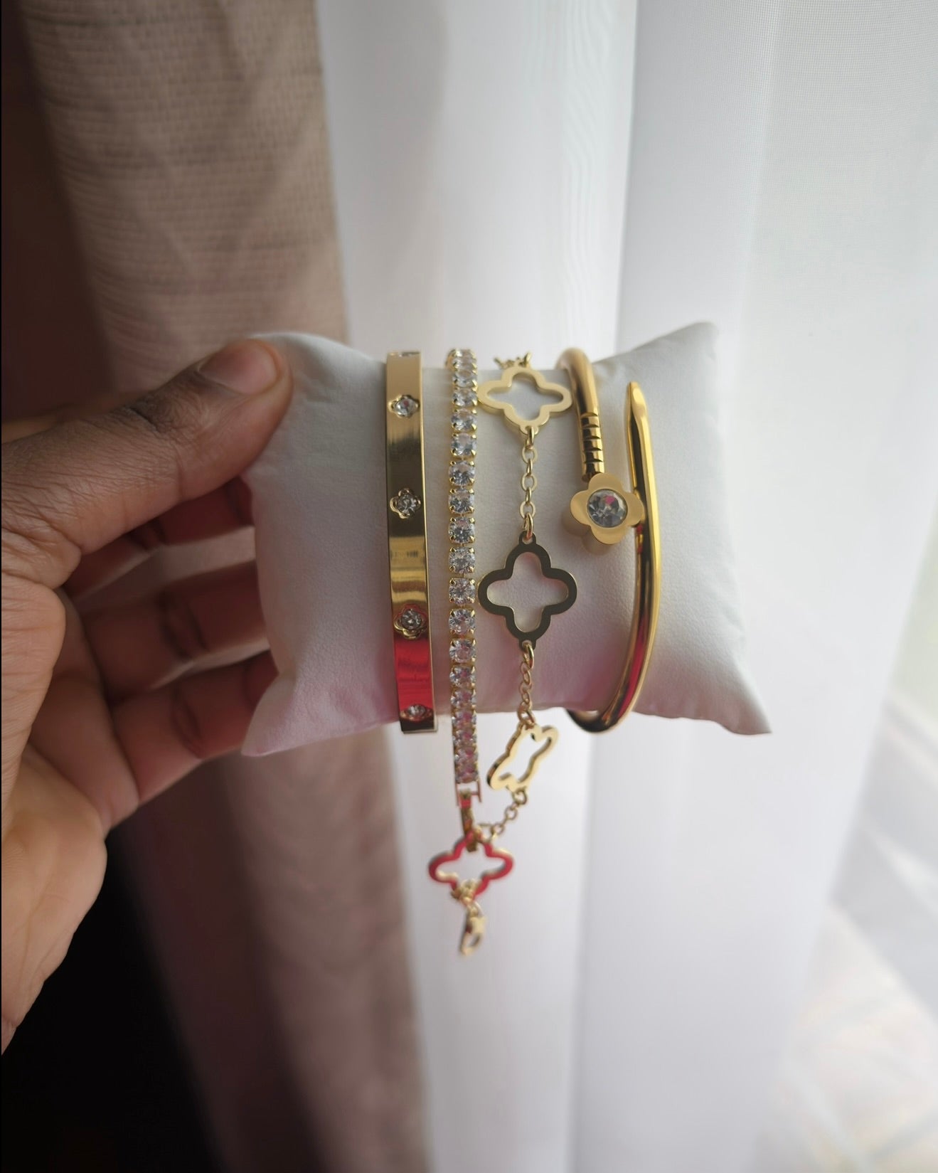 5 Motif Clover Stack