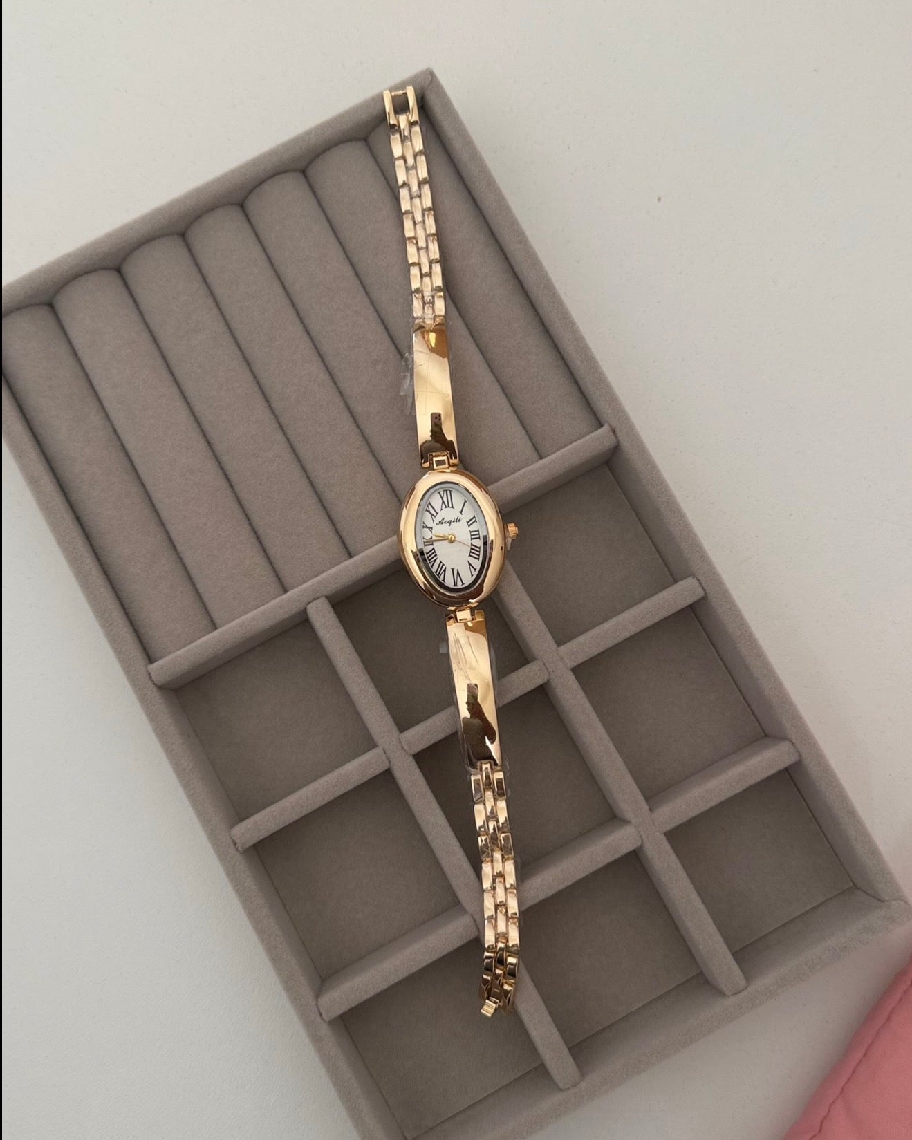 Plain Regalia Oval Watch