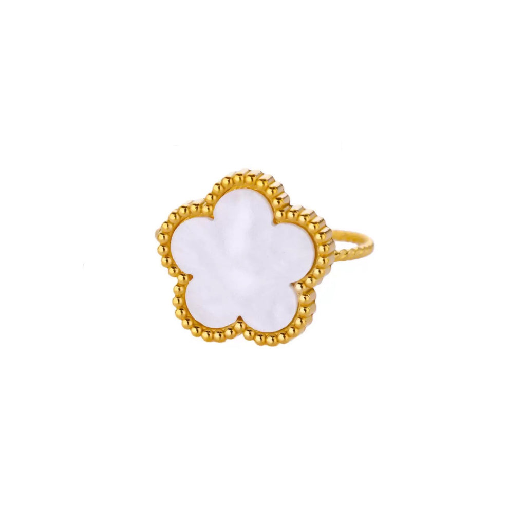 Classic Clover Ring