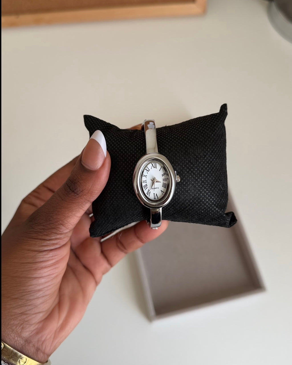Budget Oval Bangle Watch