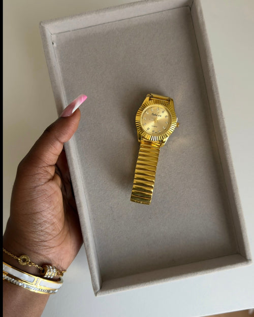 Bold Ribbed Watch