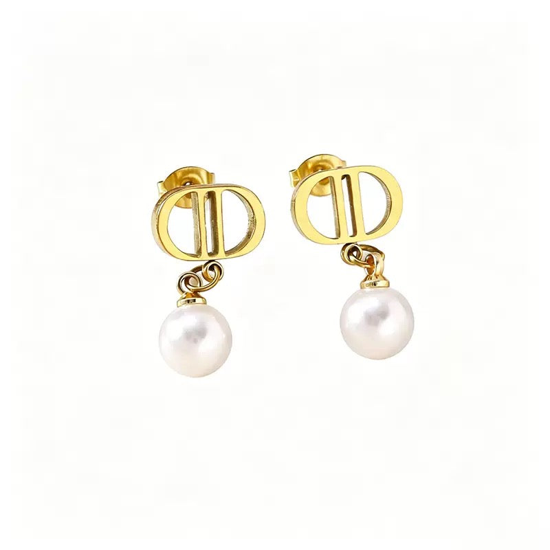 Pearl Drop Earrings