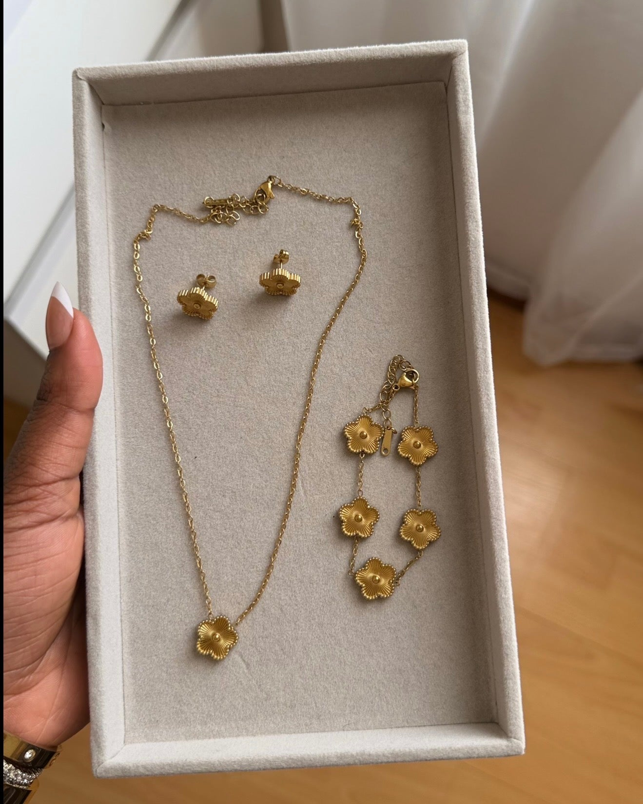 Classic Clover Pendant Set - Gold