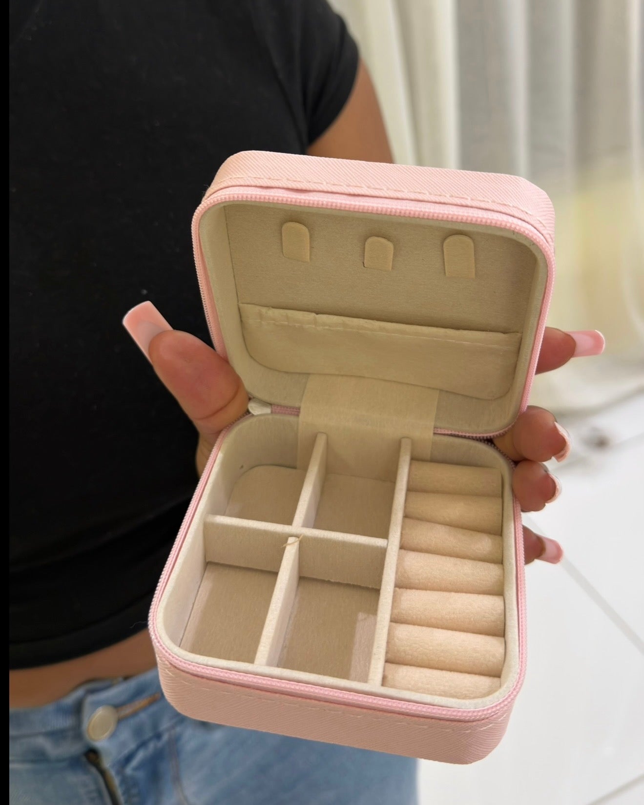 Portable Leather Jewelry Organiser