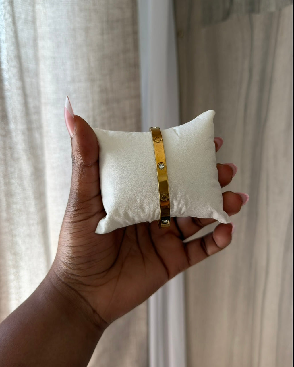 Clover Cuff Bangle