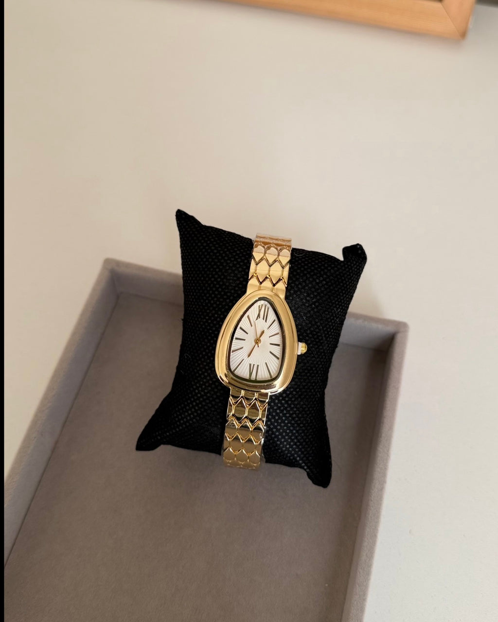 Serpentine Watch