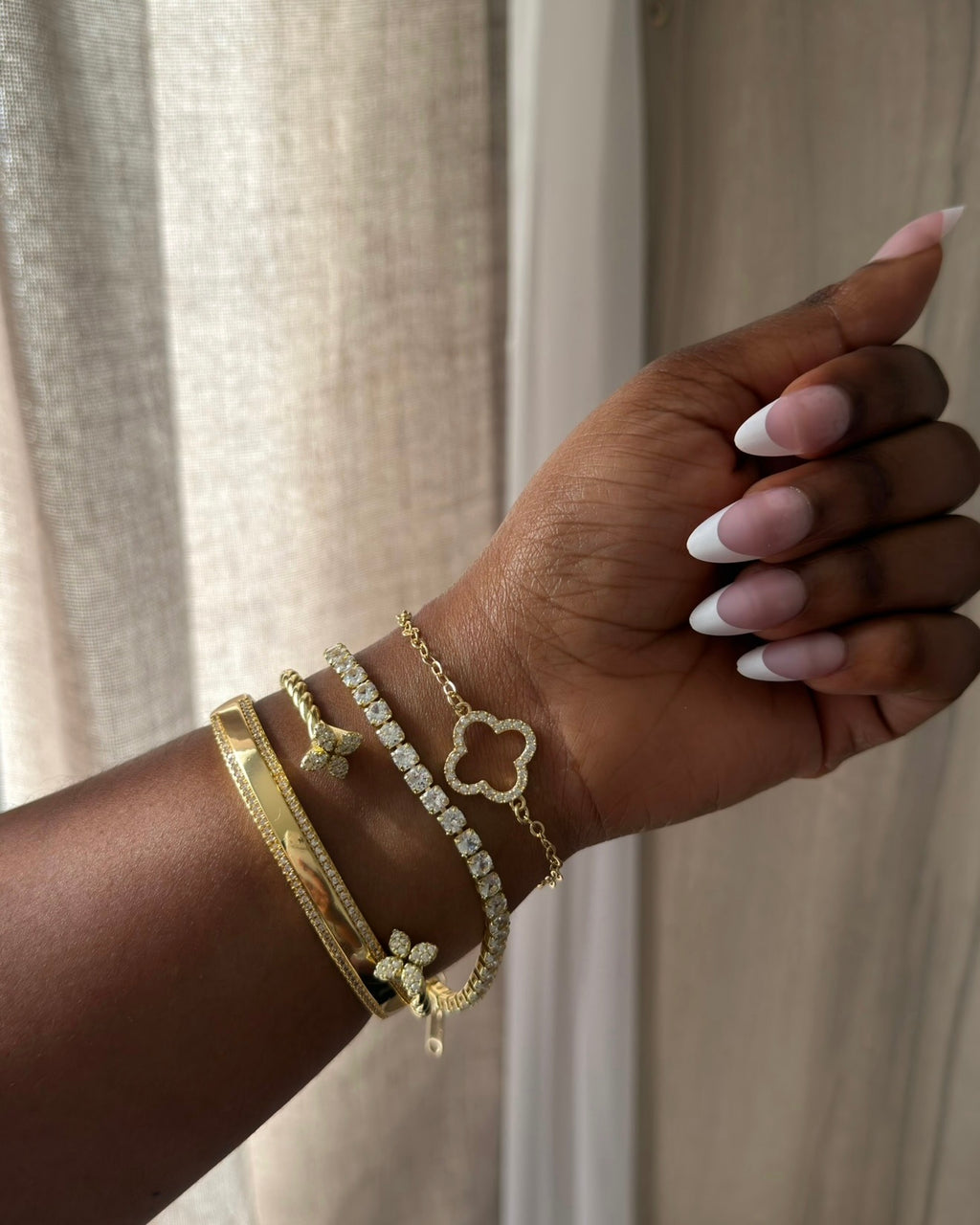 Serene Motif 4pc Stack