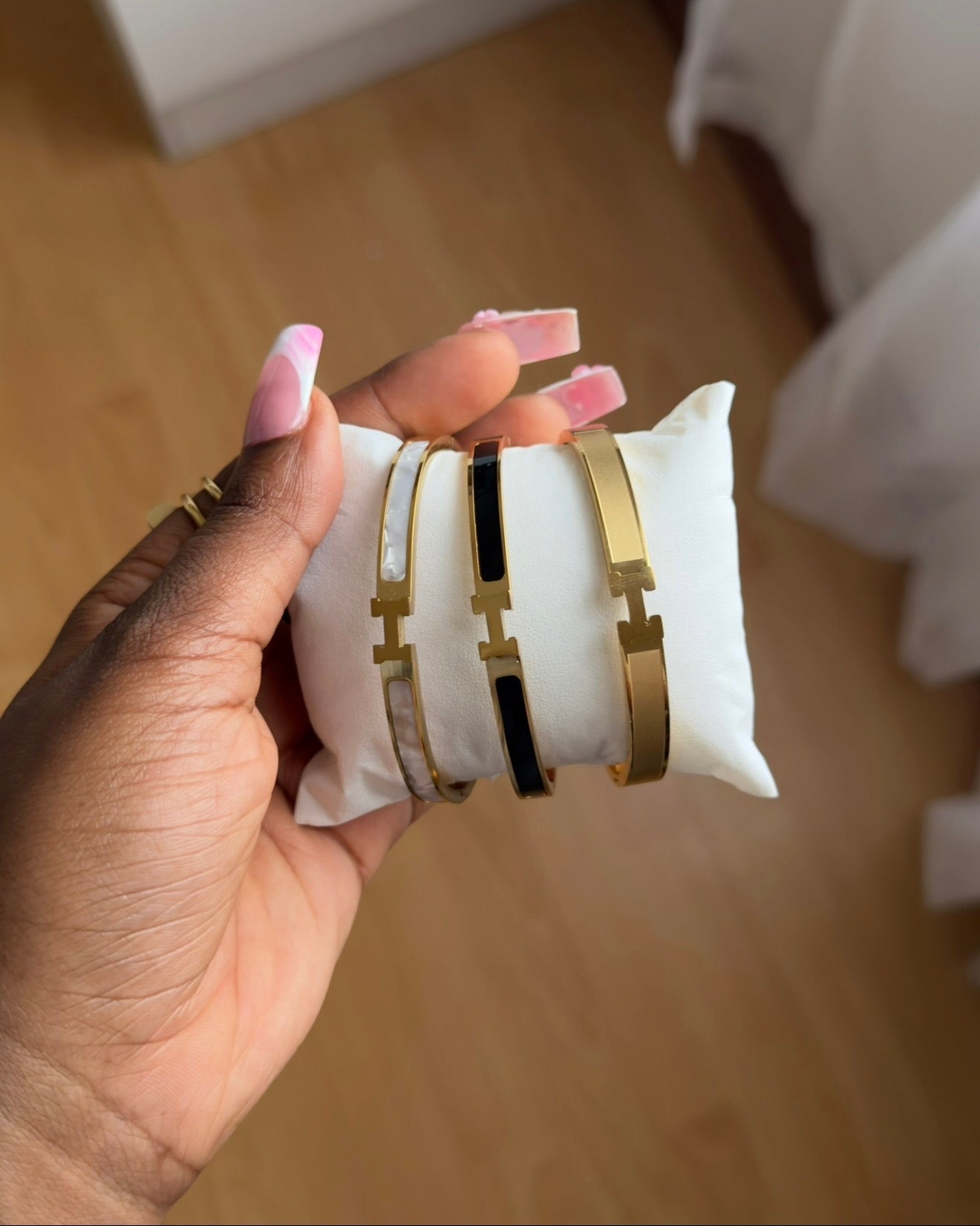 Slim H Bracelet