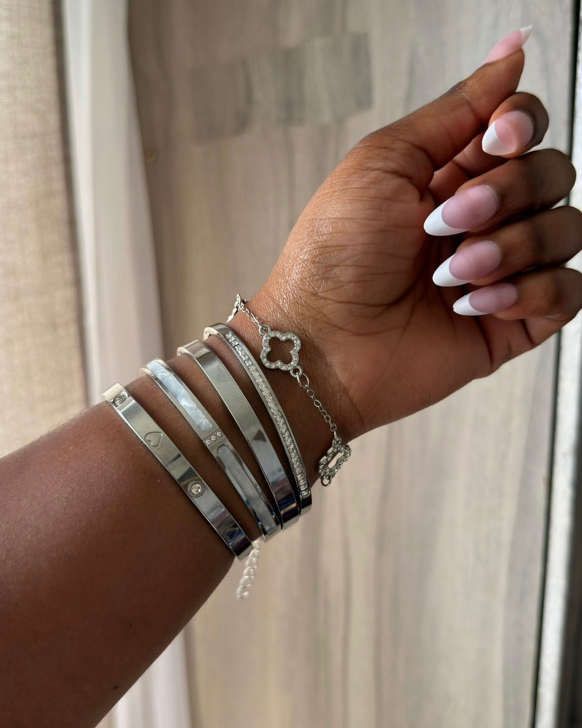 Heart Love Bangle