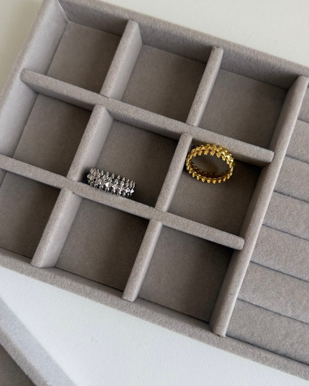 Spike Ring