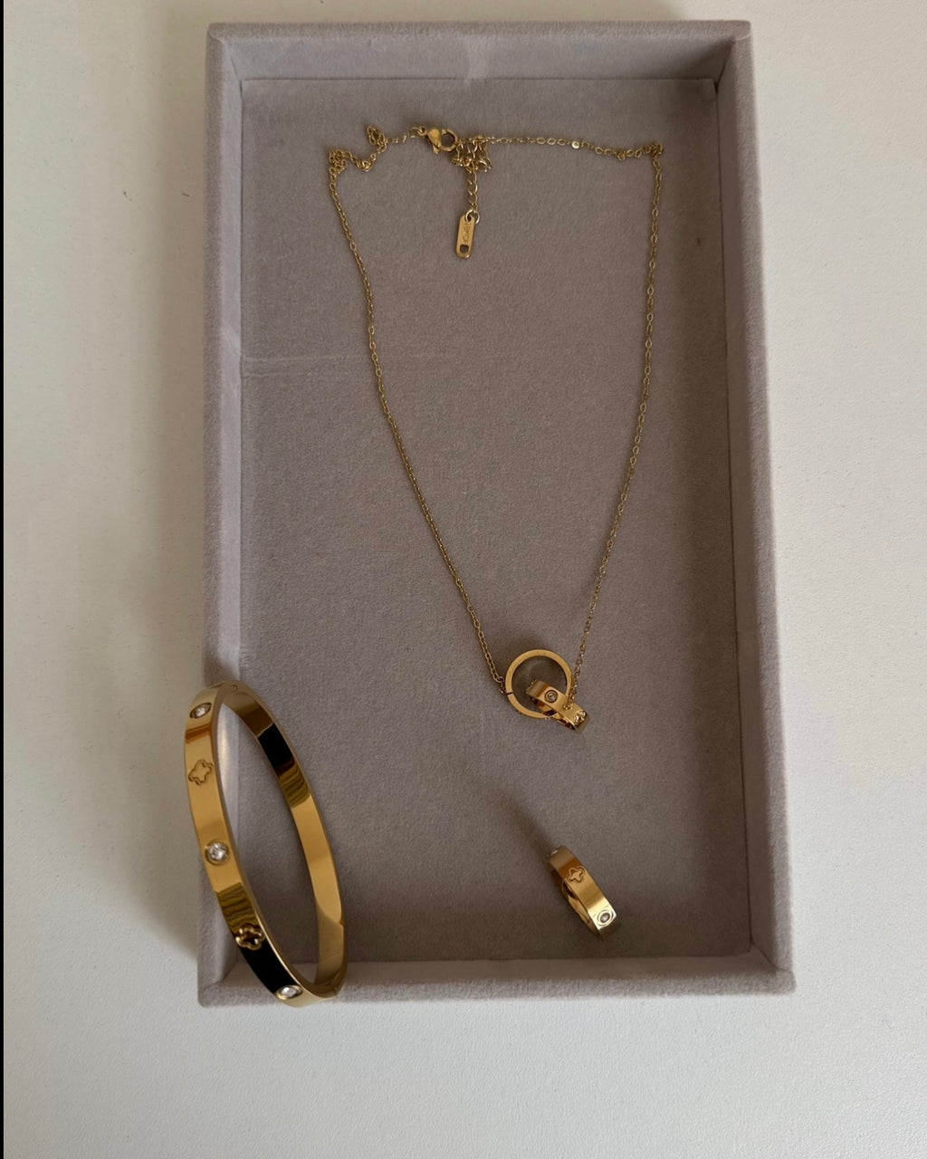 Clover Cuff Set