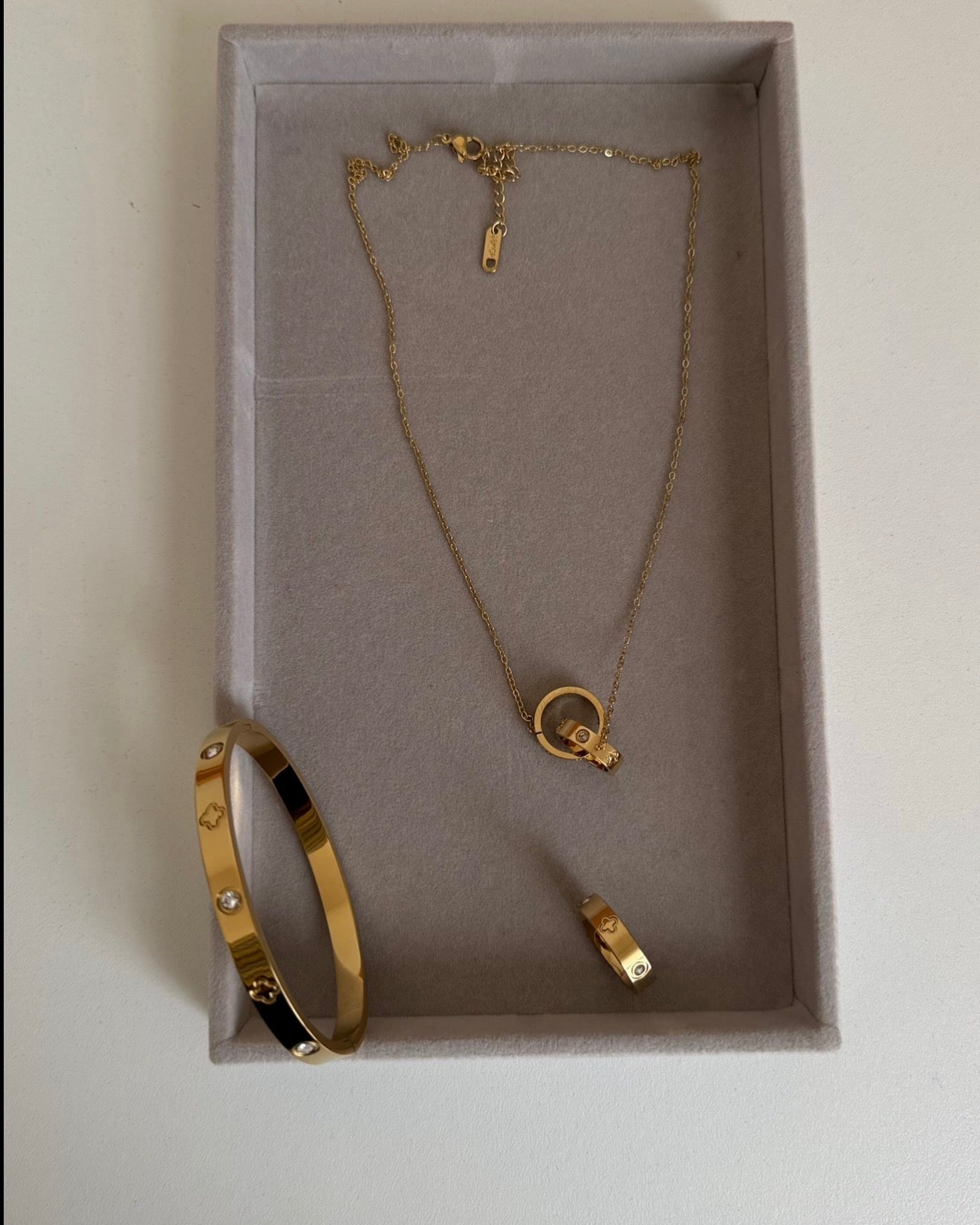 Clover Cuff Set