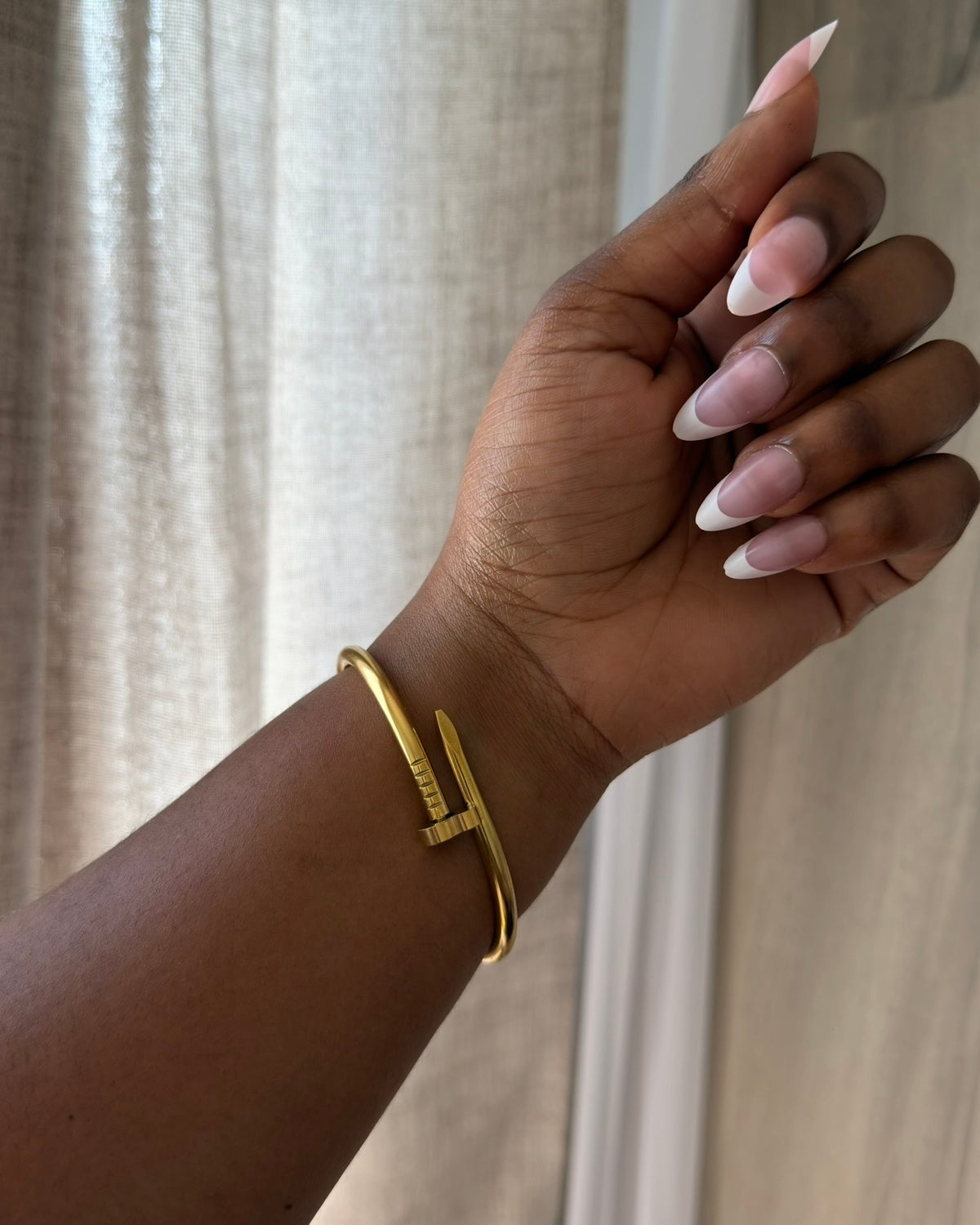 Heart Nail Bangle