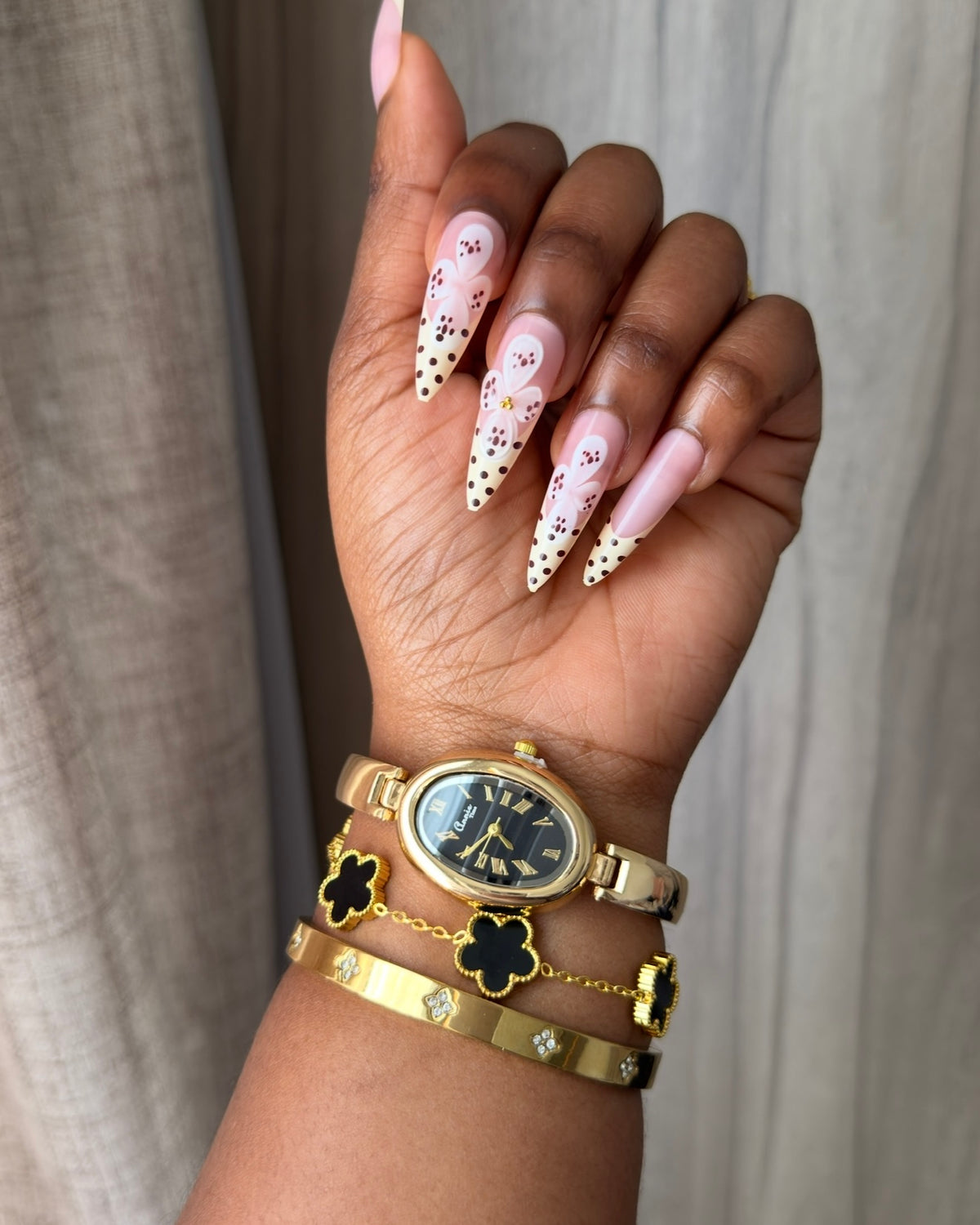 Plain Regalia Oval Watch