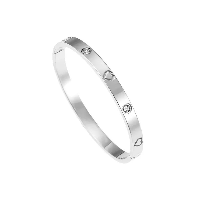 Heart Love Bangle